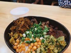 老坛酸菜牛肉拌米粉-西粉堂新疆米粉(朝外店)