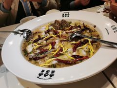 -渔语鱼酸菜鱼新川菜(来福士店)