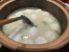 -魏铭鱼头捞饭(晋阳路店)