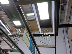 -百安居装修建材卖场(泰然店)