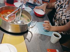 -四季喧黔味豆米火锅(万达广场店)