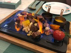 -蜜桃花开·中西融合菜E&W(南长街店)