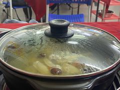-花苑美食横琴生蚝火锅(拱北粤华路店)