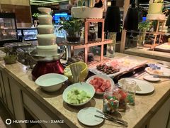 -大中华希尔顿酒店-念自助餐·嗨啤·小龙虾
