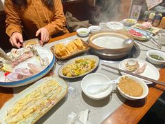 -四点金粥底火锅(沂州里店)