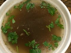 吃炒面可以要碗汤-北路拉面馆(洪湖里店)