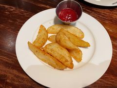 -芭莉与彩虹西餐厅(成都合生汇店)