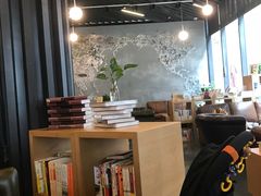 -汽车博物馆主题餐厅