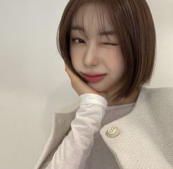 -诗悦发型SALON·圣罗兰店