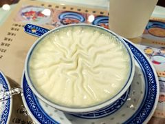 -广信牛奶甜品世家(台东店)