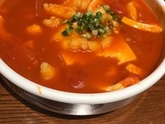 -渝是乎川渝小炒(新世界百货望京店)