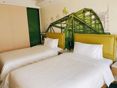 -兰州步行街希尔顿欢朋酒店