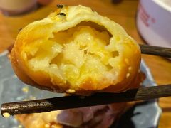 蟹黄生煎-鑫震源·苏式大虾生煎(山塘街店)