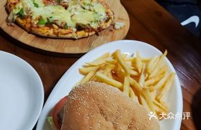Chicken Burger with Fries