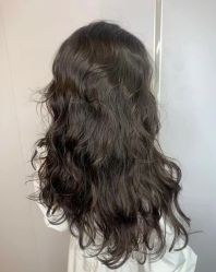 -MOVAN  HAIR莫凡匠人发型屋