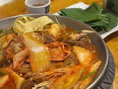 -喇喇排骨火锅·传统韩式脊骨汤(望京西园总店)