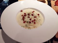 -AIR Restaurant & Lounge