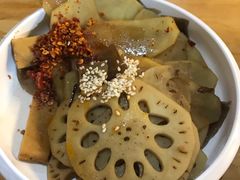 -二孃鸡爪爪(东郊记忆店)
