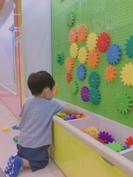 -多多淘儿童体验中心(重庆来福士店)