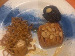 -亚龙湾希尔顿自助餐厅·海鲜·烧烤·沙滩BBQ·现场乐队