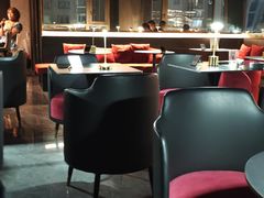 -Mx.cocktail bar