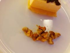 -广州塔卢特斯法国旋转餐厅