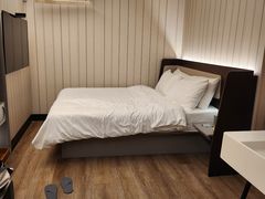 -汉庭(罗湖口岸万象城店)