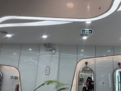 点击看大图 -JGO·烫染接发
