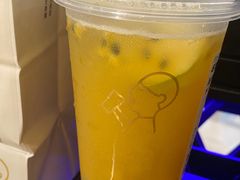 -喜茶(杭州滨江宝龙店)