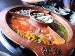 菌王奇香锅-滇釜火锅·能喝汤的火锅(车公庄店)