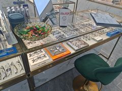 -世纪大明眼镜·林德伯格·蔡司官方授权店(武昌旗舰店)