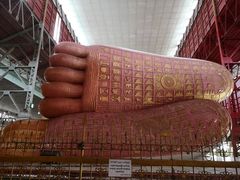 -ခြောက်ထပ်ကြီးရွှေသာလျောင်းဘုရားကြီး