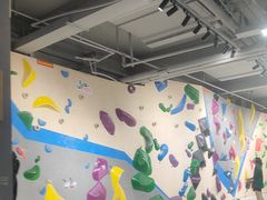 -CLIFFS颗粒攀岩(萧山众安店)