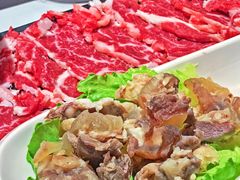 -匠心牛公馆·潮汕牛肉海鲜火锅(索菲特店)
