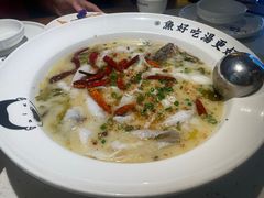 -江渔儿酸菜鱼·拔草餐厅(虎门君乐汇店)