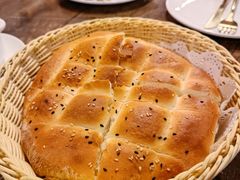 面包-Mevlana梅夫娜土耳其餐厅·清真