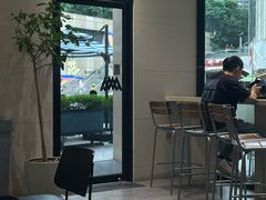 -M Stand(凯德乐峰广场店)