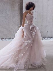 点击看大图 -Color卡诺婚纱礼服馆(南京严选店)