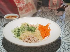 鸡丝拌面-桂满陇天书(南京德基旗舰店)