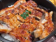 一鳗三吃-玄白·炭烤活鳗(上海首店)