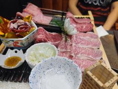 -铭牛烧肉·和牛海鲜自助(高新月牙湖店)