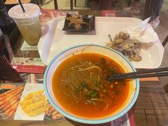 -何记花甲(海岸城旗舰店)