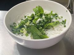 -龙树园麻辣米线