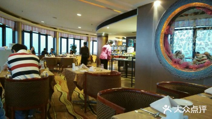 汇泉王朝大饭店-旋转餐厅(南海路店)android_upload_pic图片