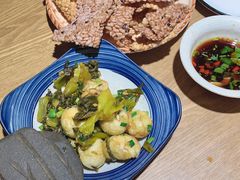 酸菜炒汤圆-院里·贵州菜(府东街店)