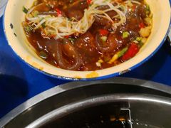 -马路边边串串香形象店(磐石路店)