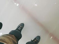 -冰堡国际溜冰场(观澜湖新城MHMALL店)