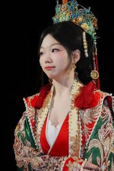 -懿沉香中式嫁衣礼服秀禾服龙凤褂马来褂旗袍总店
