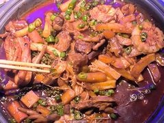 -徐记小怪兽肉蟹煲(中央大街店)