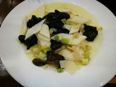 -湖光月色临湖音乐餐厅(台儿庄古城店)